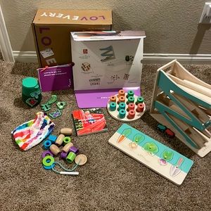 Lovevery Pioneer Play Kit. Months 16, 17, 18.